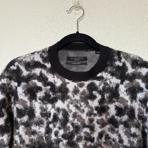 All Saints Mens Black Tortis Patterned Oversized Fit Sweater Size Medium - Picture 2 of 10